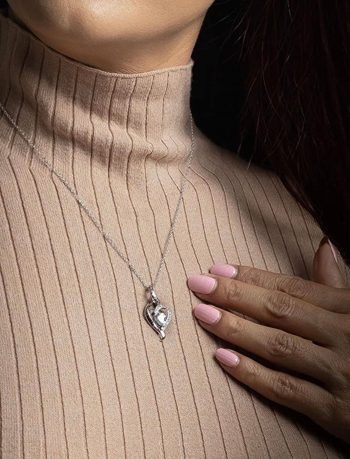 ILY MoM pendent necklace image 4
